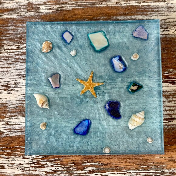 Starfish and Sea Shells Resin Drink Coasters Set of 4 Beach House Ocean Coastal - Picture 3 of 5